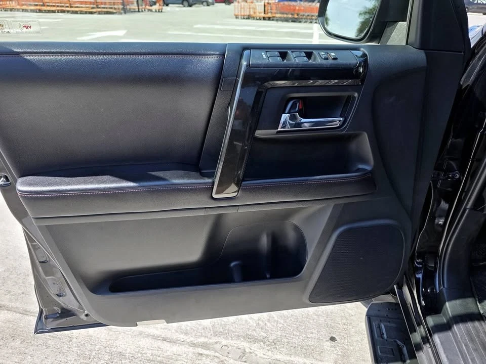2016 Toyota 4Runner 5th Gen - Image 15 of 20