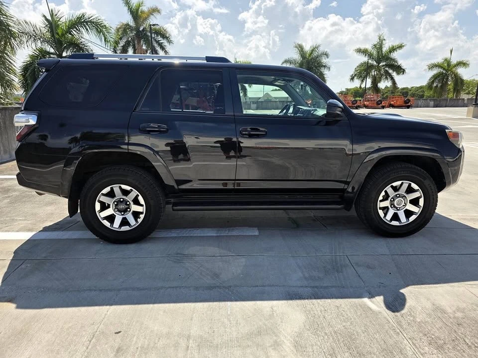 2016 Toyota 4Runner 5th Gen - Image 6 of 20