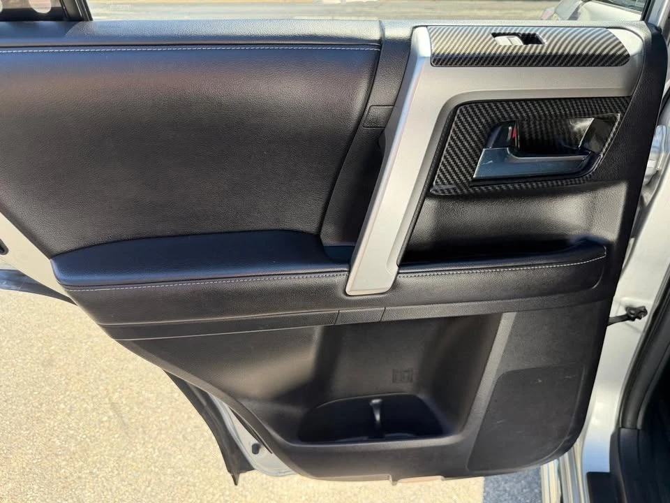 2016 Toyota 4Runner 5th Gen - Image 18 of 20