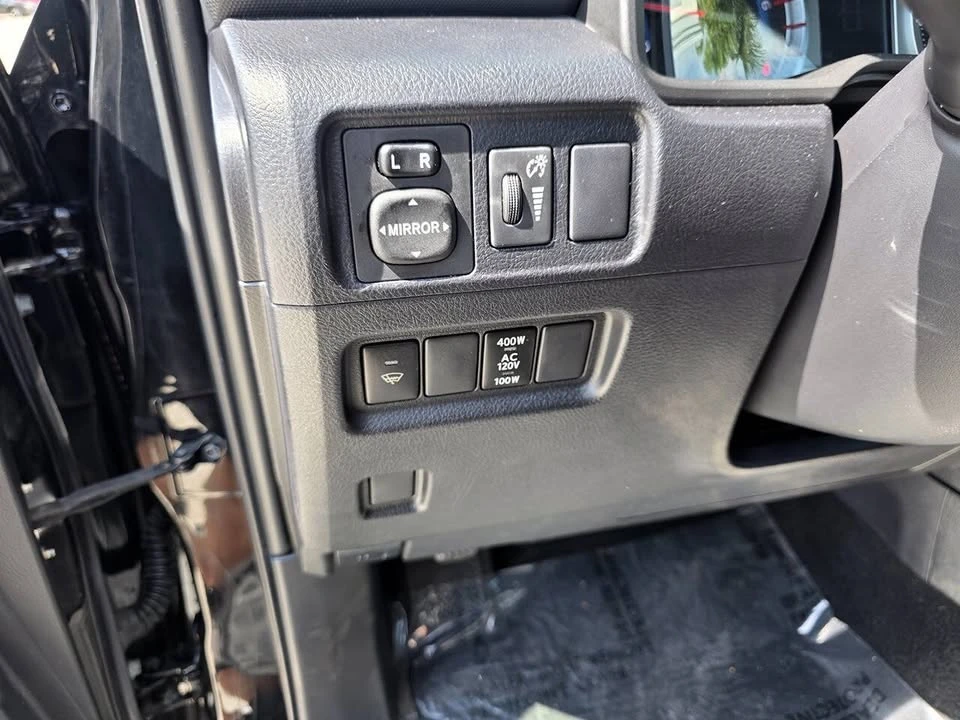 2016 Toyota 4Runner 5th Gen - Image 16 of 20