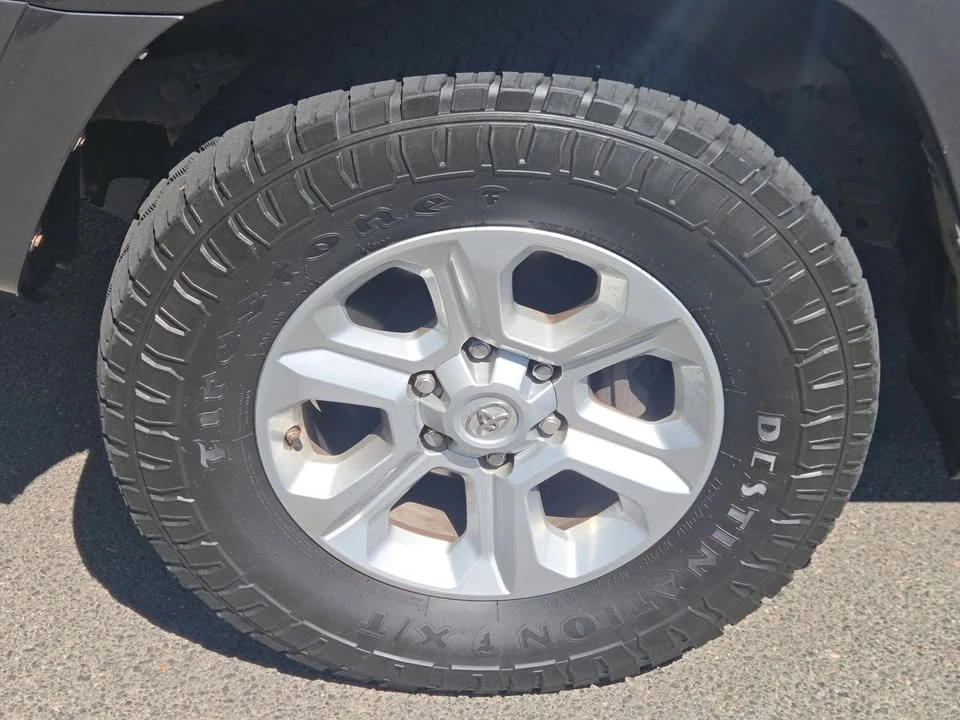 2016 Toyota 4Runner 5th Gen - Image 10 of 20