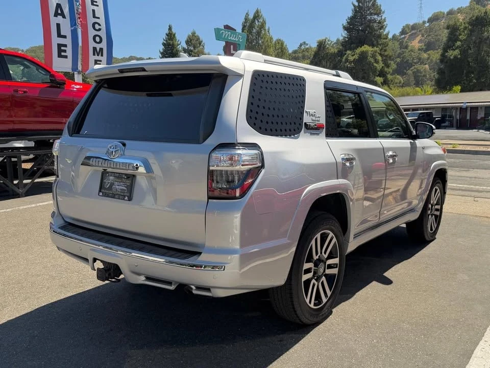 2016 Toyota 4Runner 5th Gen - Image 8 of 20