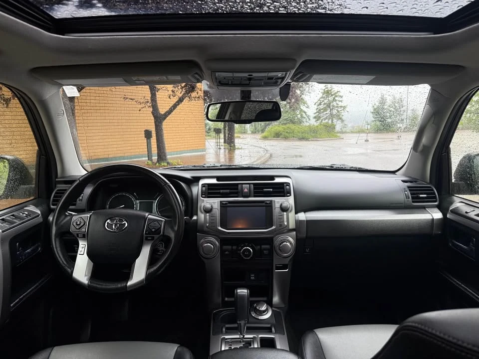2016 Toyota 4Runner 5th Gen - Image 9 of 18
