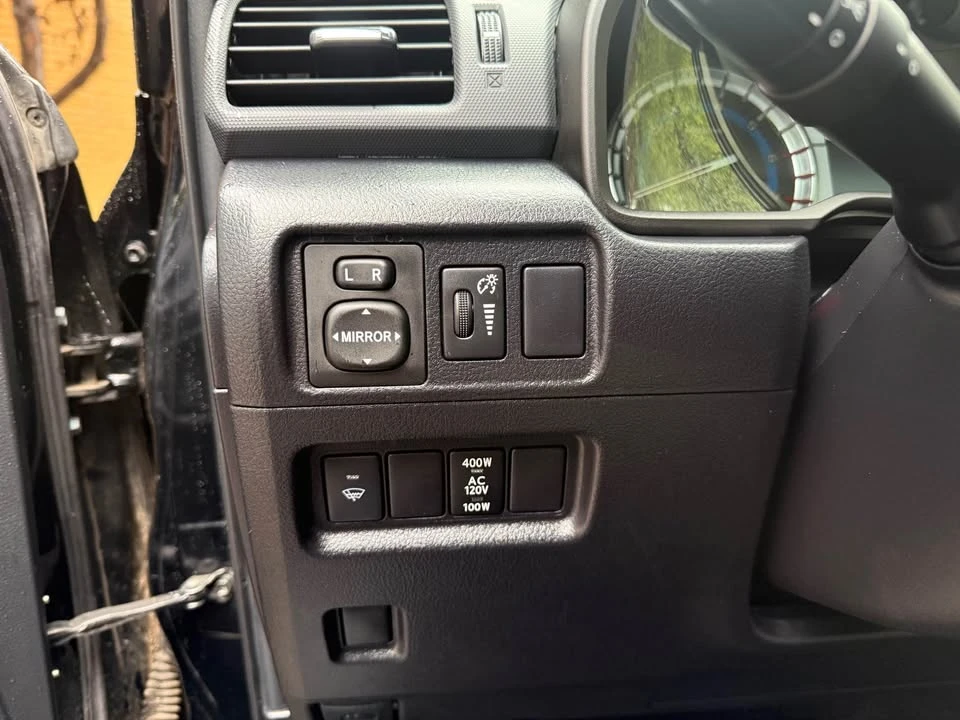 2016 Toyota 4Runner 5th Gen - Image 15 of 18