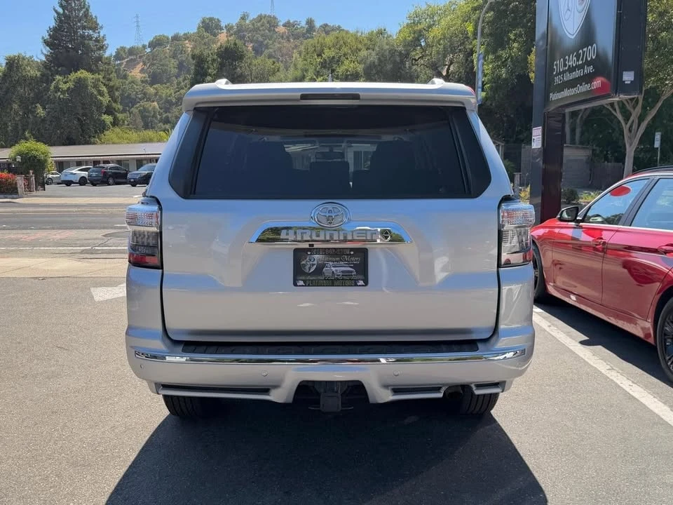 2016 Toyota 4Runner 5th Gen - Image 7 of 20