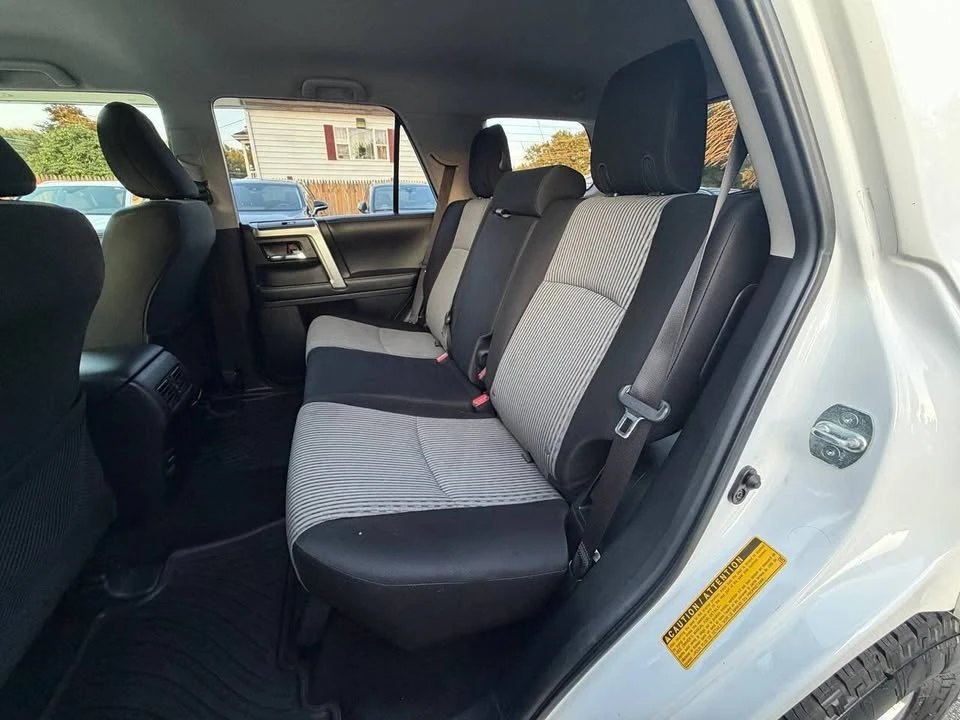 2016 Toyota 4Runner 5th Gen - Image 18 of 20