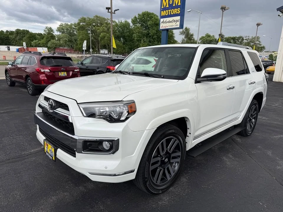 2016 Toyota 4Runner 5th Gen - Image 5 of 20