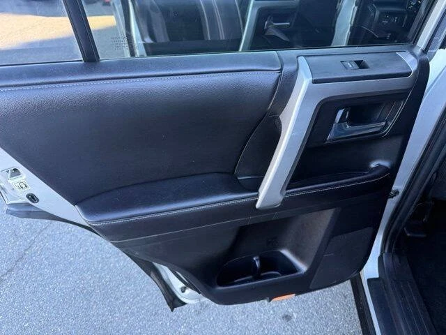 2016 Toyota 4Runner 5th Gen - Image 17 of 19