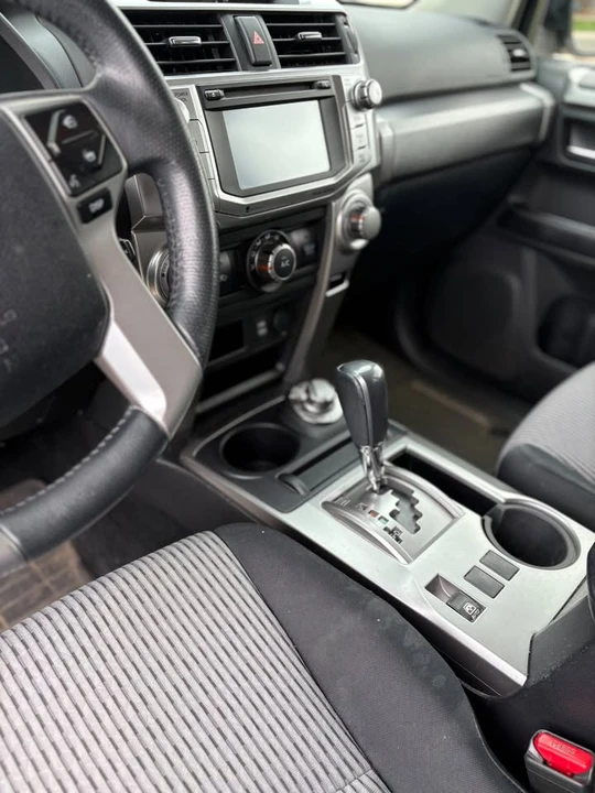 2016 Toyota 4Runner 5th Gen - Image 4 of 5