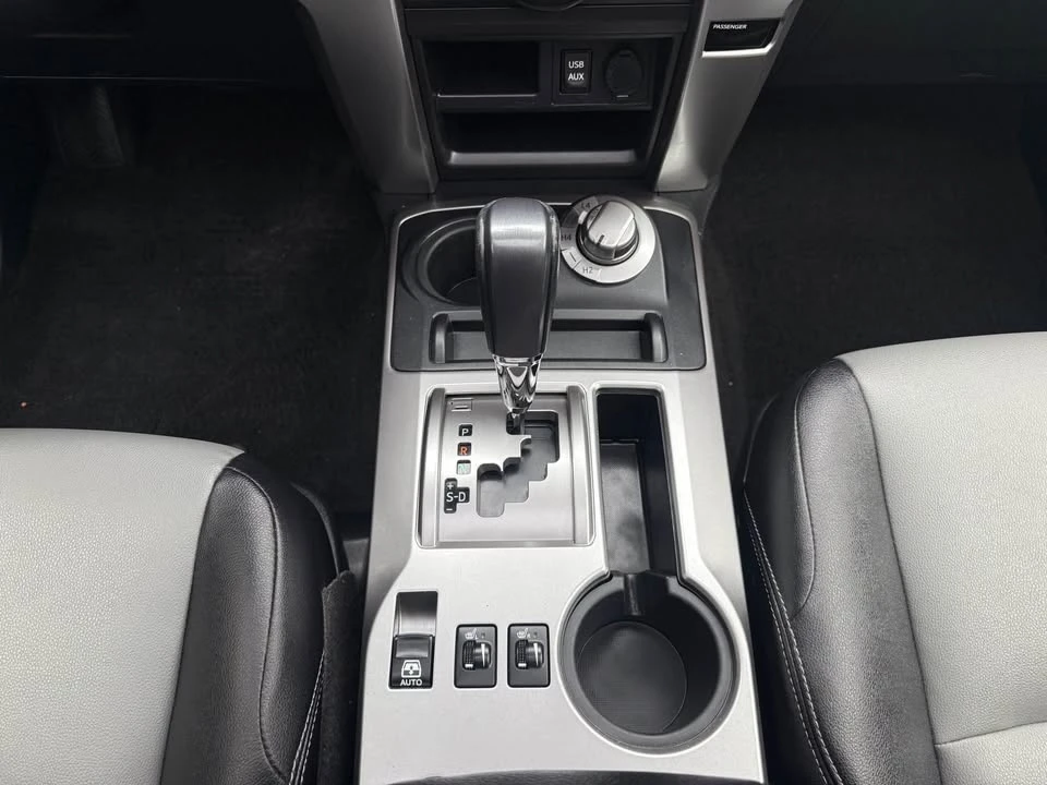 2016 Toyota 4Runner 5th Gen - Image 13 of 18