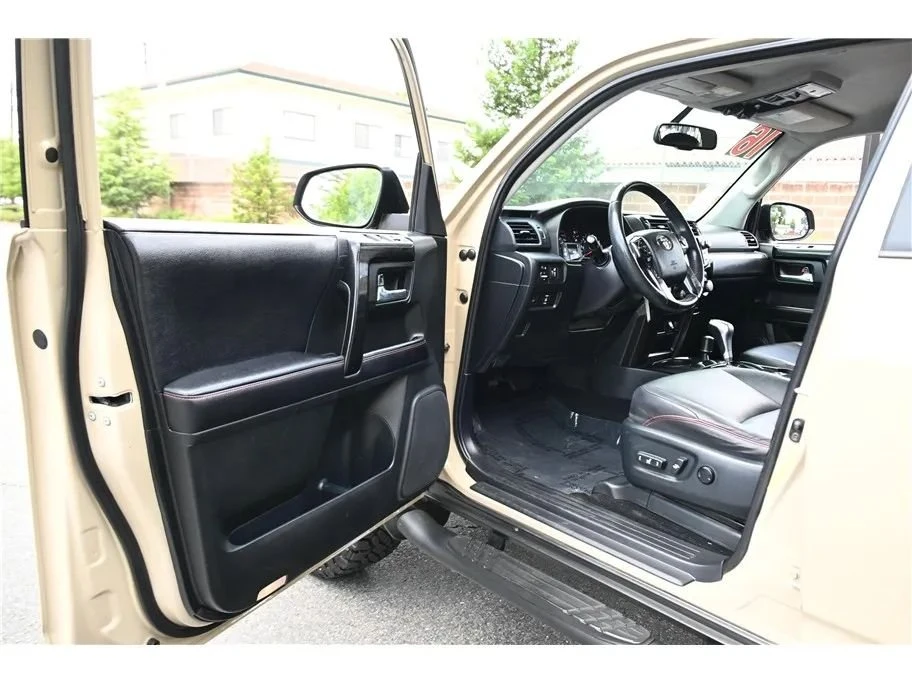 2016 Toyota 4Runner 5th Gen - Image 10 of 20