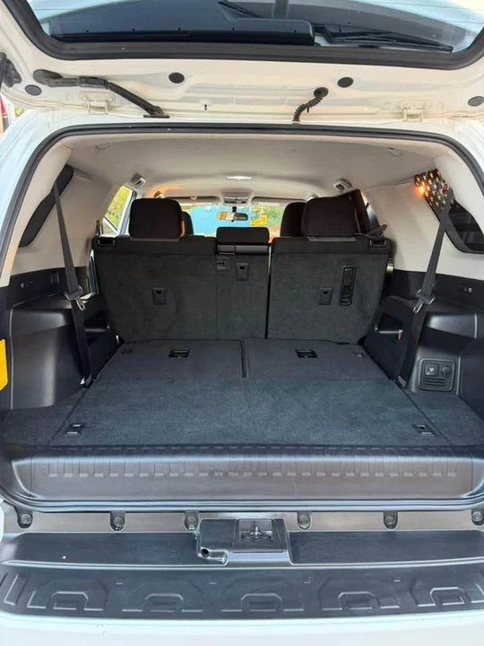 2016 Toyota 4Runner 5th Gen - Image 5 of 17