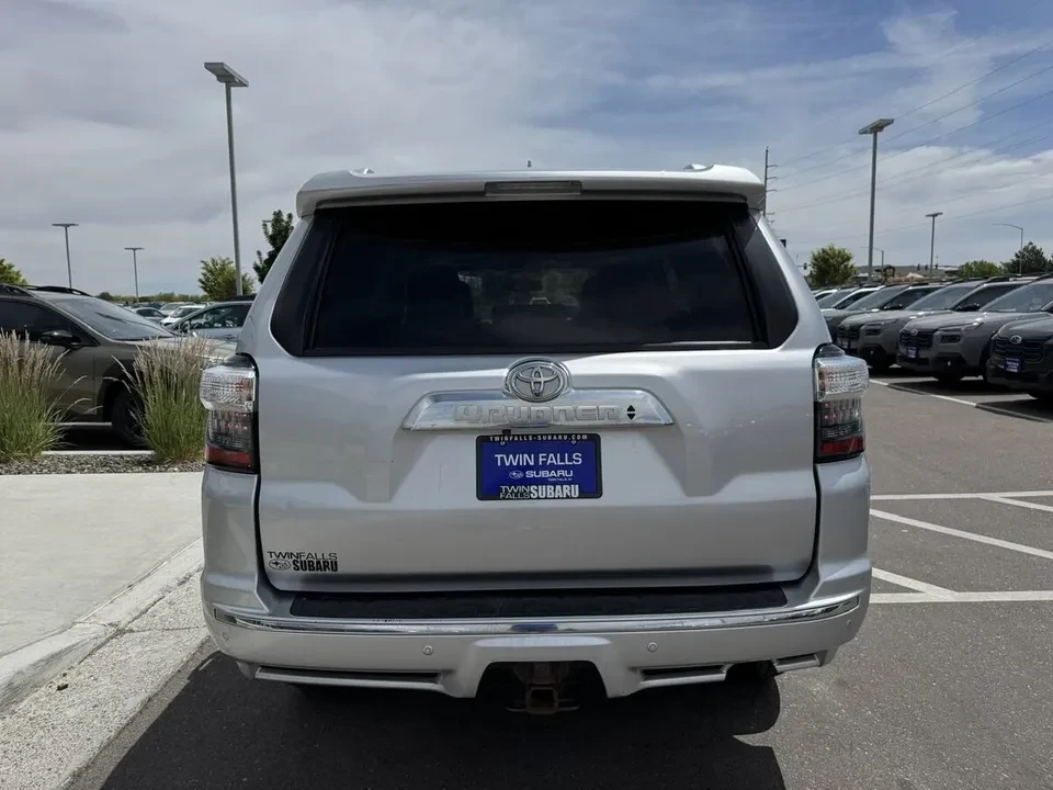 2016 Toyota 4Runner 5th Gen - Image 5 of 11