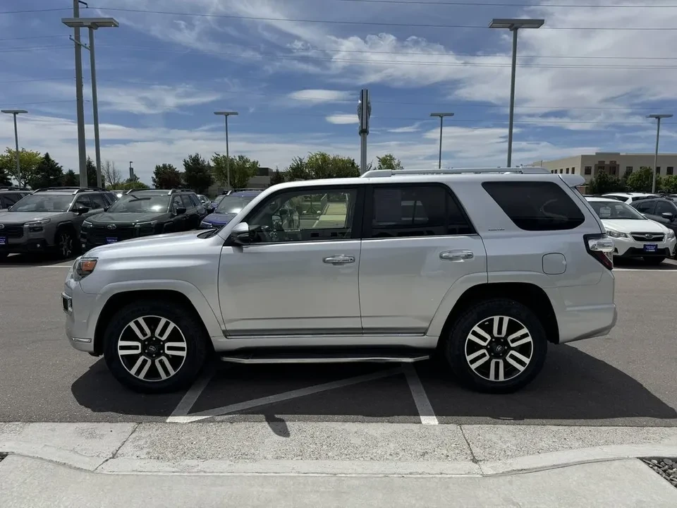 2016 Toyota 4Runner 5th Gen - Image 3 of 11