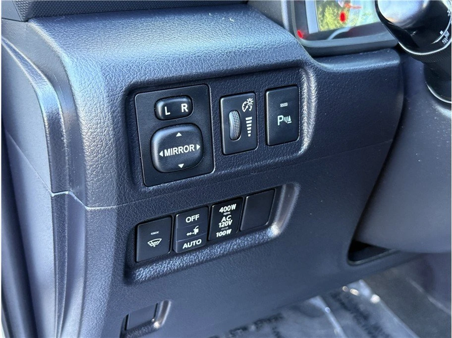 2016 Toyota 4Runner 5th Gen - Image 19 of 20