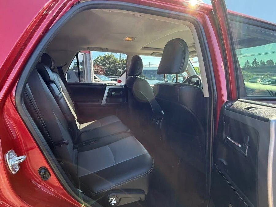 2016 Toyota 4Runner 5th Gen - Image 15 of 18