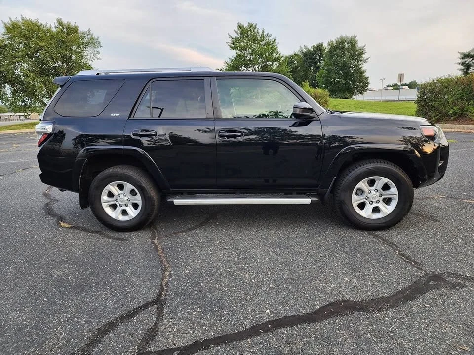 2016 Toyota 4Runner 5th Gen - Image 12 of 20
