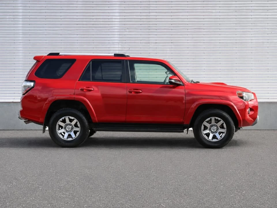 2016 Toyota 4Runner 5th Gen - Image 3 of 10