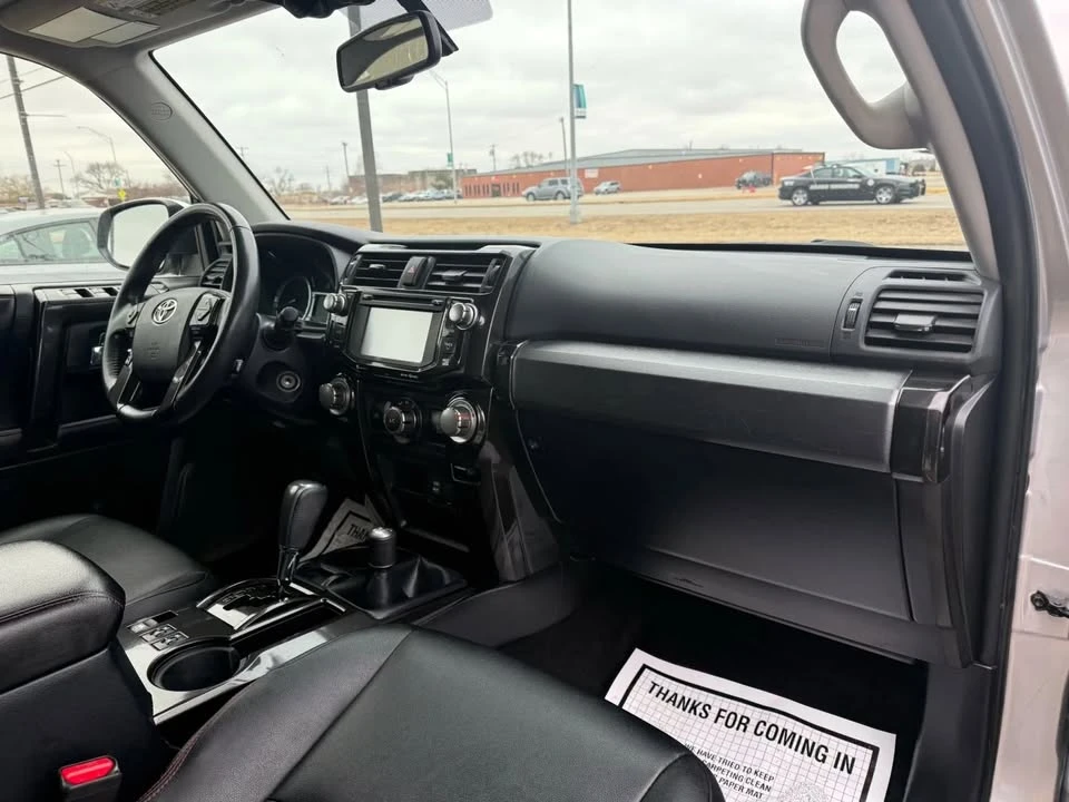 2016 Toyota 4Runner 5th Gen - Image 10 of 20