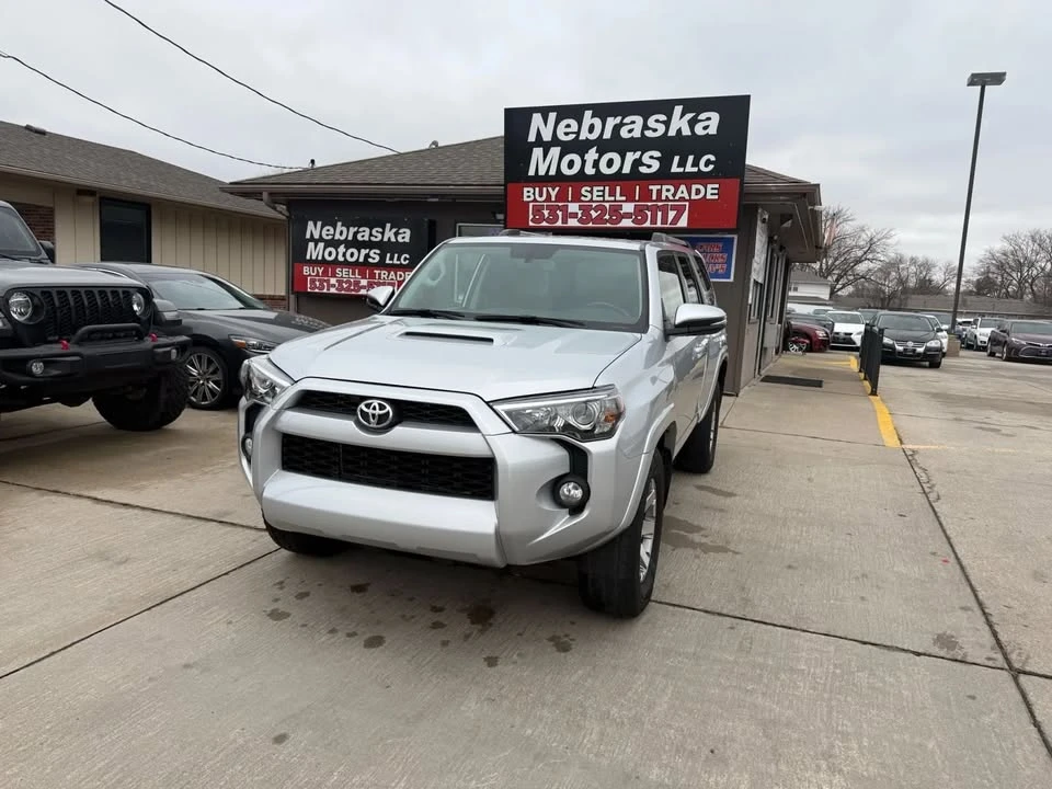 2016 Toyota 4Runner 5th Gen - Image 3 of 20