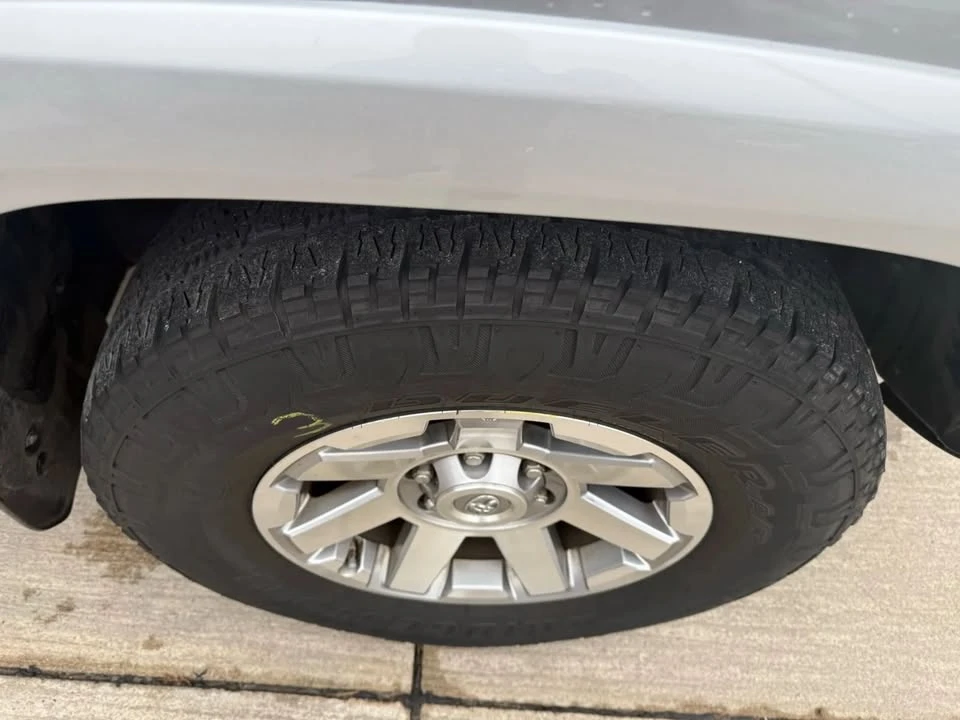 2016 Toyota 4Runner 5th Gen - Image 12 of 20