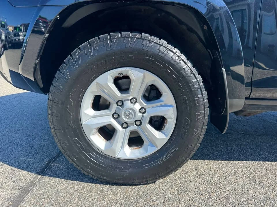 2016 Toyota 4Runner 5th Gen - Image 4 of 20