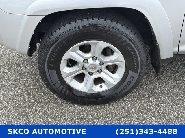 2016 Toyota 4Runner 5th Gen - Image 9 of 20