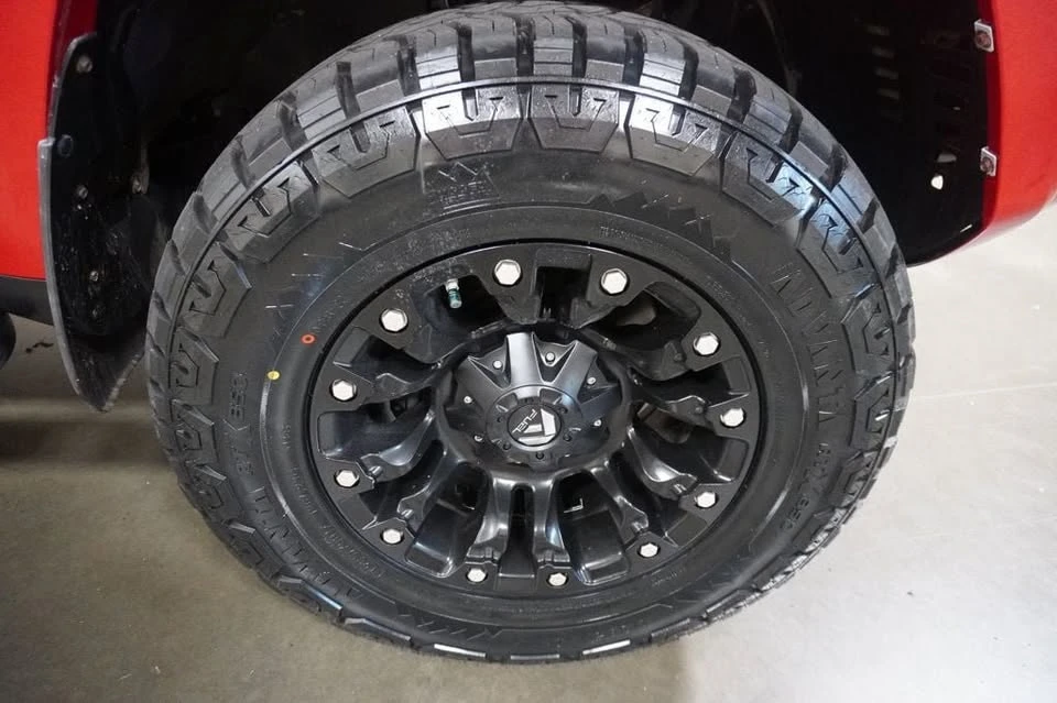 2016 Toyota 4Runner 5th Gen - Image 5 of 15
