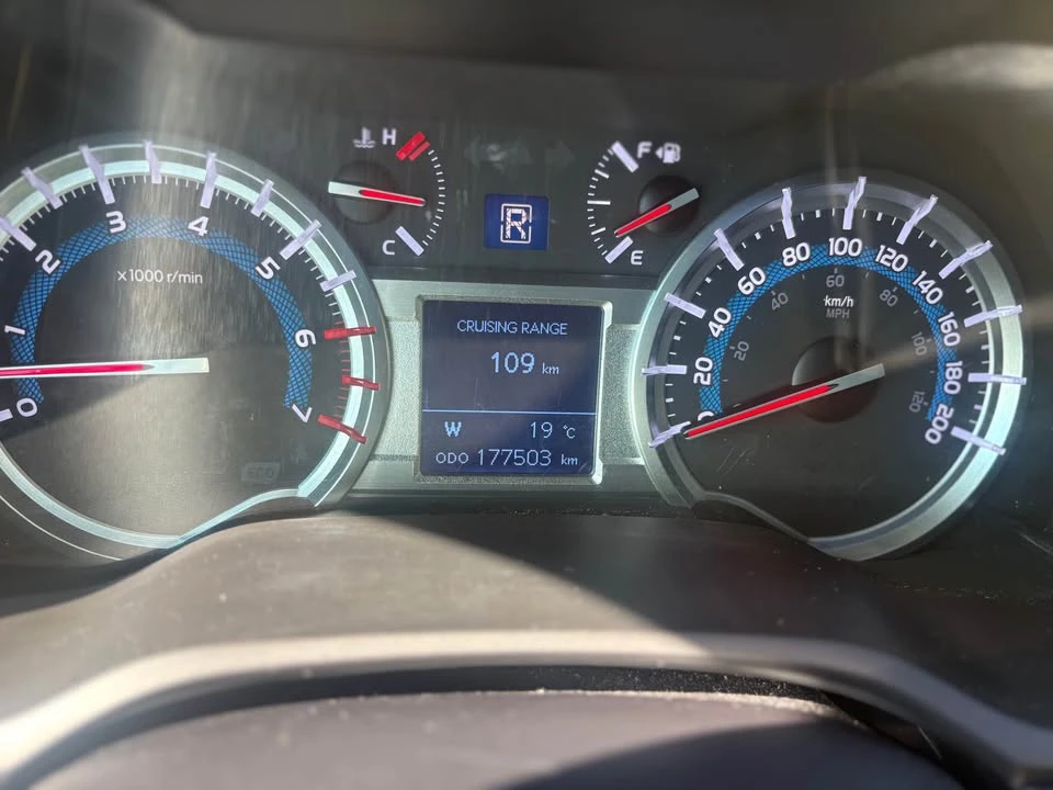 2016 Toyota 4Runner 5th Gen - Image 17 of 19