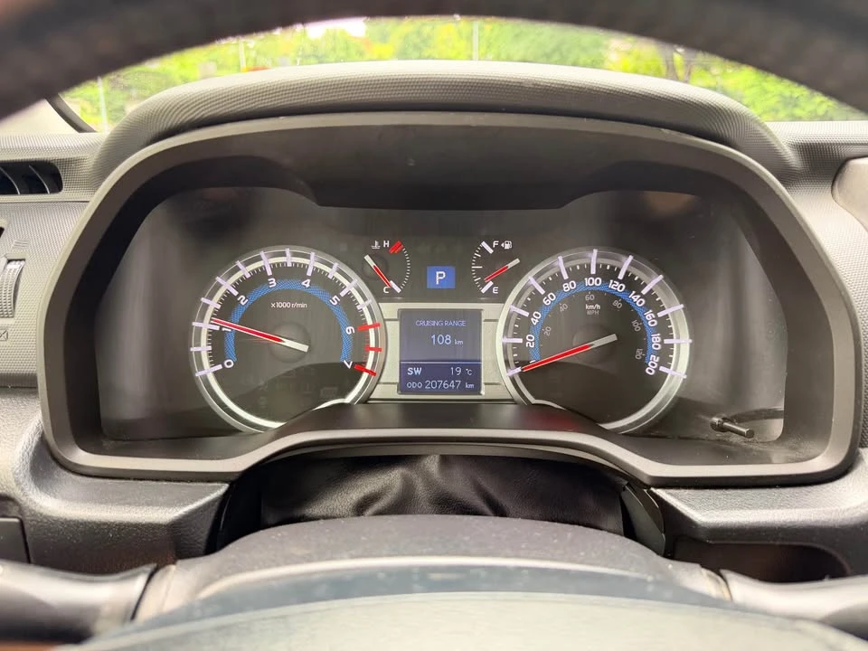 2016 Toyota 4Runner 5th Gen - Image 13 of 15