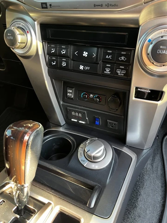 2016 Toyota 4Runner 5th Gen - Image 11 of 20