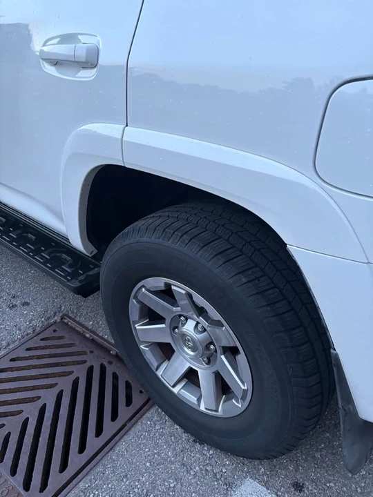 2016 Toyota 4Runner 5th Gen - Image 4 of 10