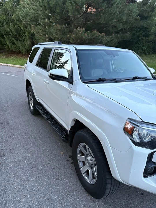 2016 Toyota 4Runner 5th Gen - Image 9 of 10