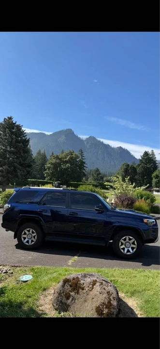 2016 Toyota 4Runner 5th Gen - Image 3 of 7
