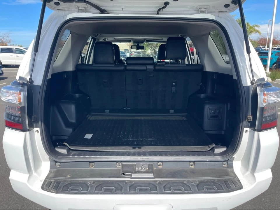 2016 Toyota 4Runner 5th Gen - Image 15 of 20