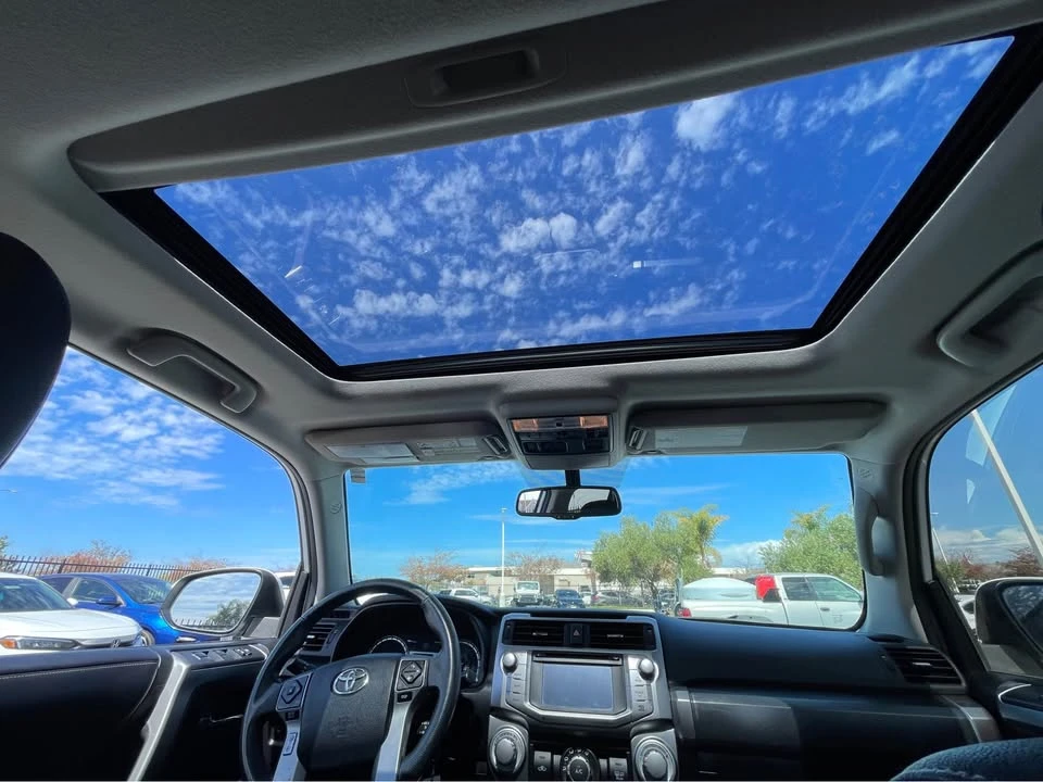 2016 Toyota 4Runner 5th Gen - Image 8 of 20