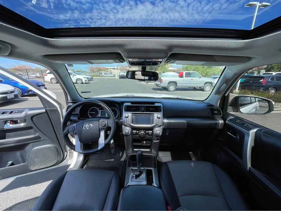 2016 Toyota 4Runner 5th Gen - Image 4 of 20