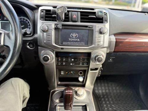 2016 Toyota 4Runner 5th Gen - Image 14 of 15