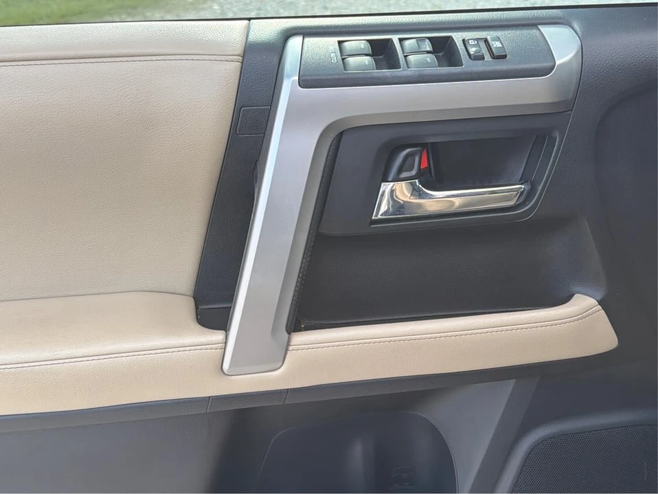 2016 Toyota 4Runner 5th Gen - Image 18 of 20