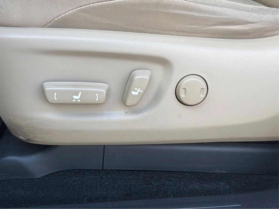 2016 Toyota 4Runner 5th Gen - Image 17 of 20