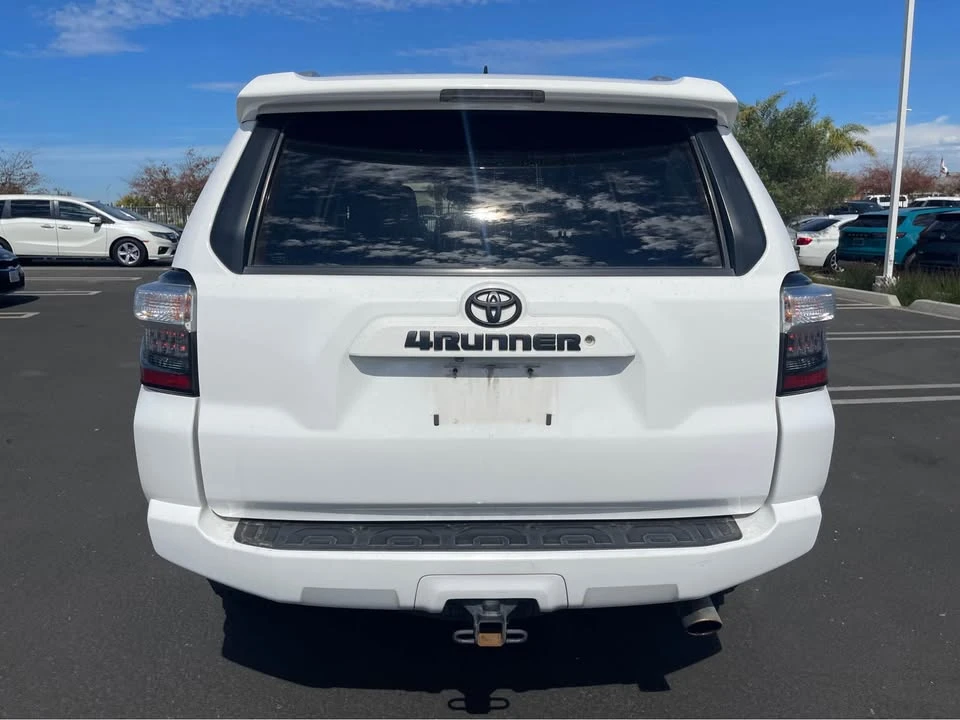 2016 Toyota 4Runner 5th Gen - Image 17 of 20