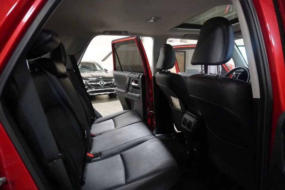 2016 Toyota 4Runner 5th Gen - Image 12 of 15