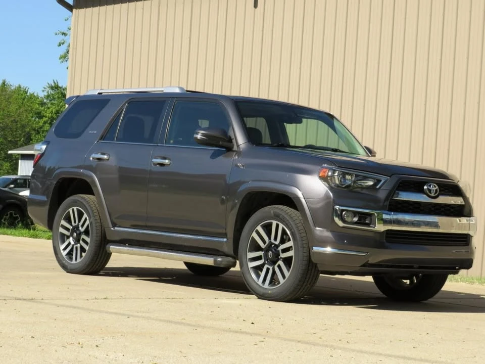 2016 Toyota 4Runner 5th Gen - Image 10 of 20