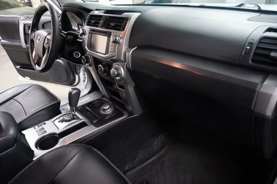 2016 Toyota 4Runner 5th Gen - Image 11 of 16