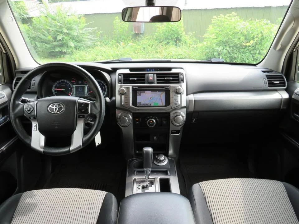 2016 Toyota 4Runner 5th Gen - Image 5 of 20