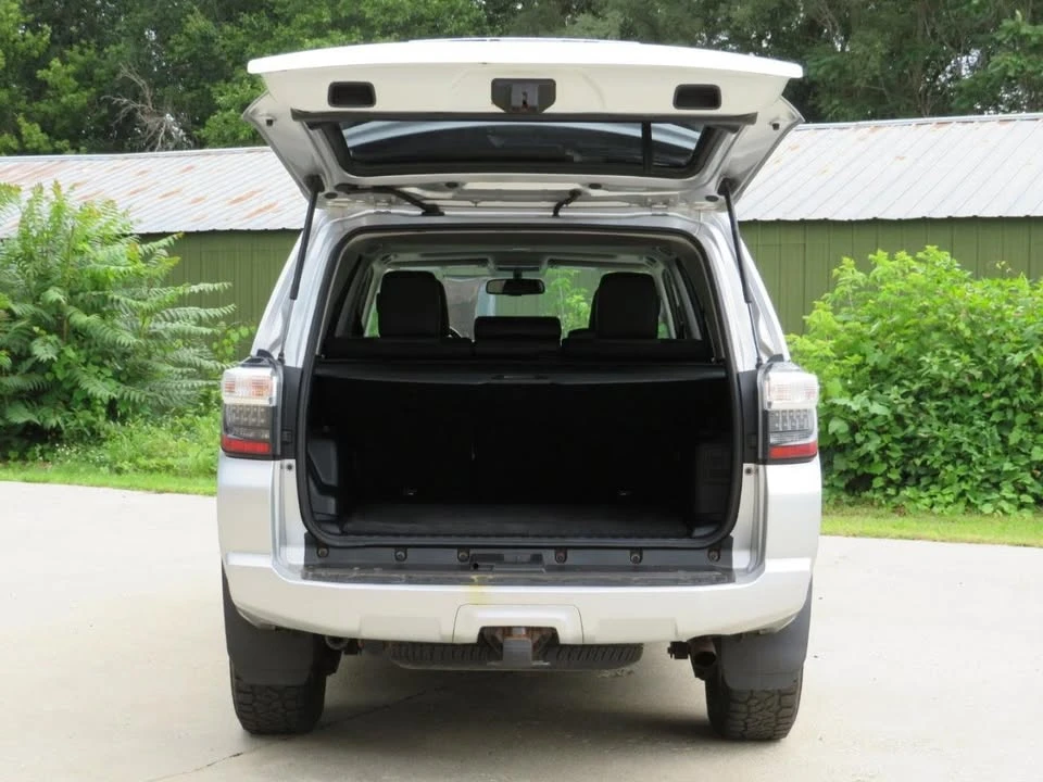 2016 Toyota 4Runner 5th Gen - Image 13 of 20