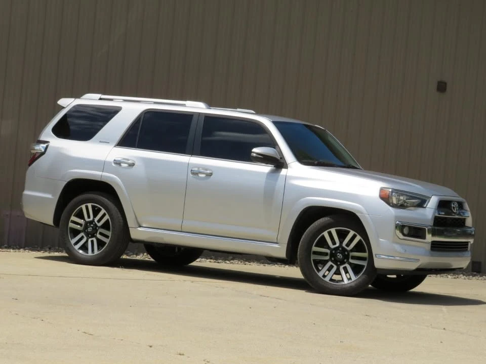2016 Toyota 4Runner 5th Gen - Image 2 of 20