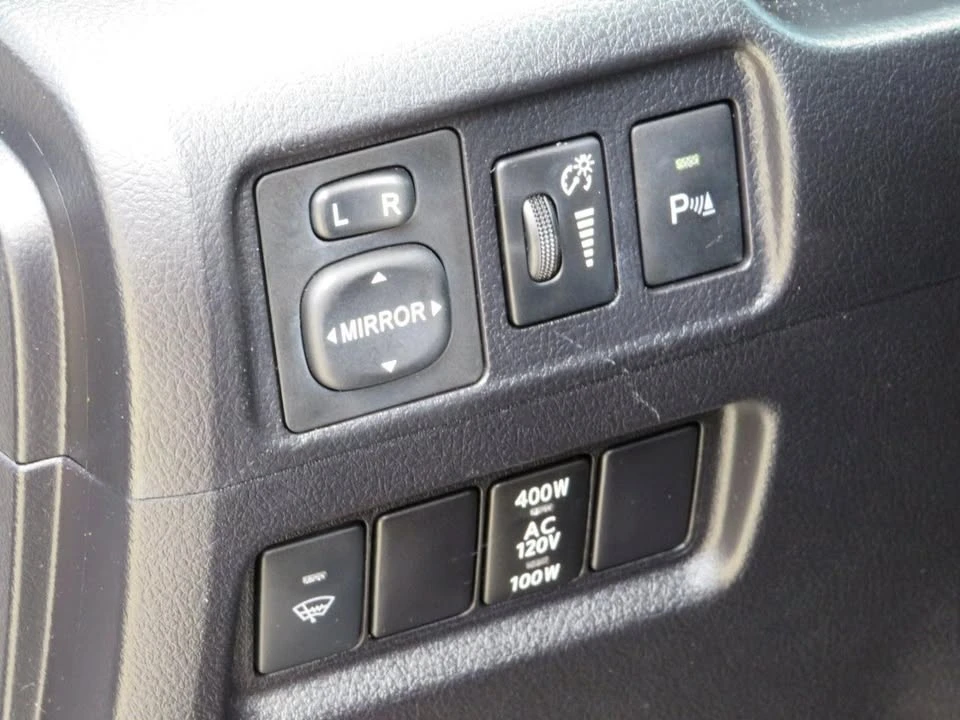 2016 Toyota 4Runner 5th Gen - Image 18 of 20