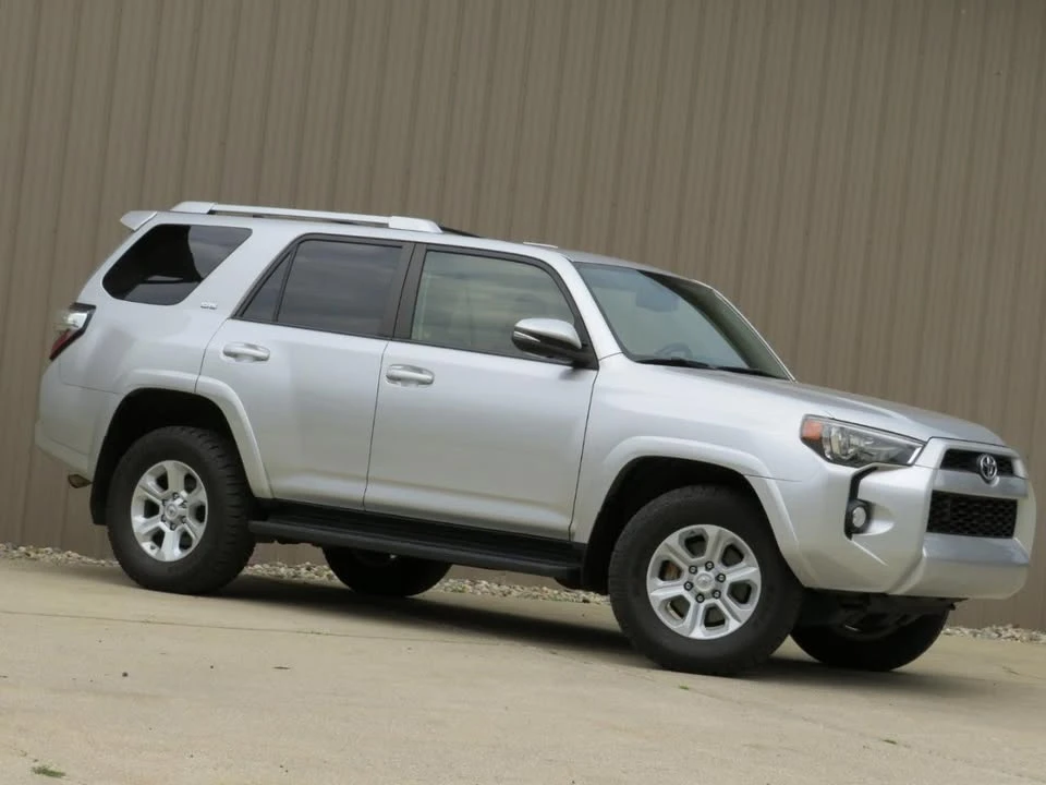 2016 Toyota 4Runner 5th Gen - Image 2 of 20