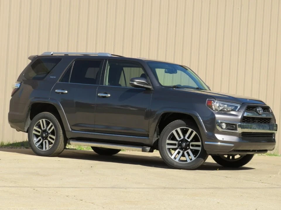 2016 Toyota 4Runner 5th Gen - Image 2 of 20